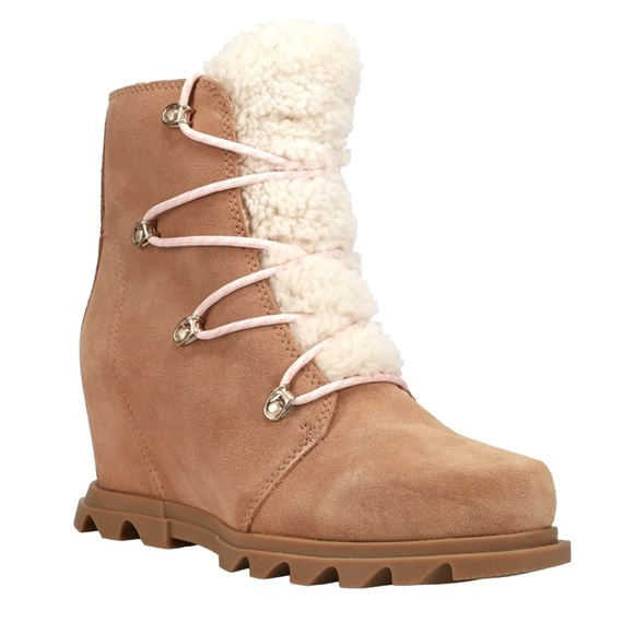 SOREL $250 Joan Arctic Shearling Nubuck Leather Wedge III Booties Size 10.5 NEW - Picture 1 of 12